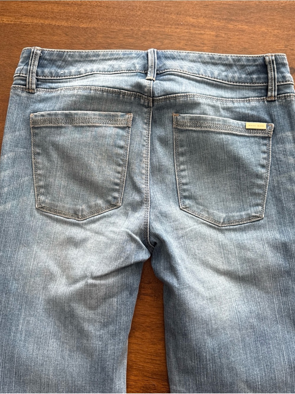 White House Black Market The Skinny Ankle Medium Wash Jeans 2 Embroidered Beaded - Picture 12 of 12